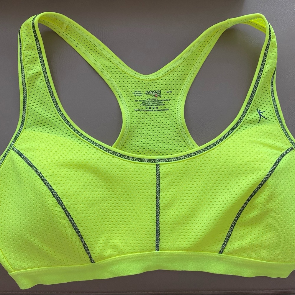 NWOT Danskin Now Womens Neon Yellow Sports Bra Size M